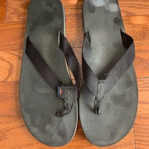 Men’s Rainbow Sandals